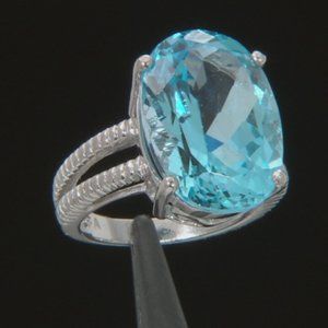 NEW and Never Worn Sky Blue Topaz Rhodium Over Sterling Silver Ring